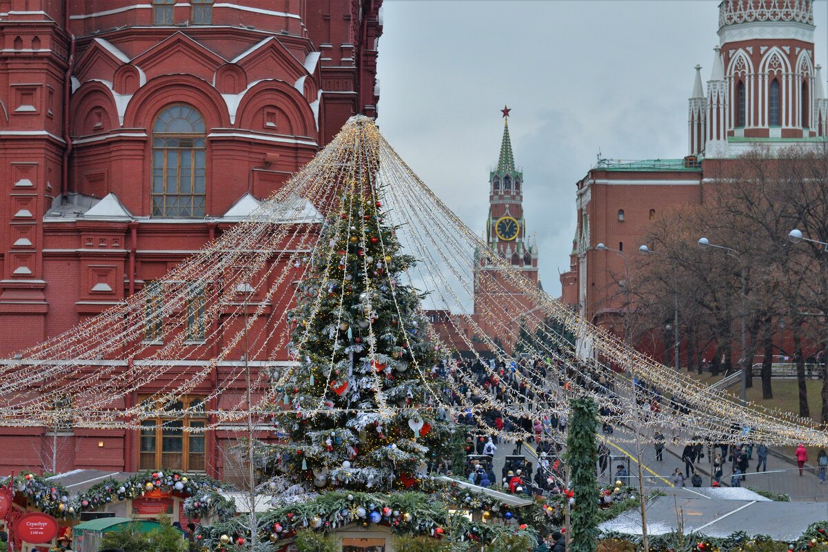 Москва предновогодняя ... - Константин Анисимов