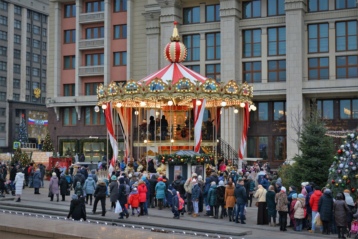 Москва предновогодняя ... - Константин Анисимов