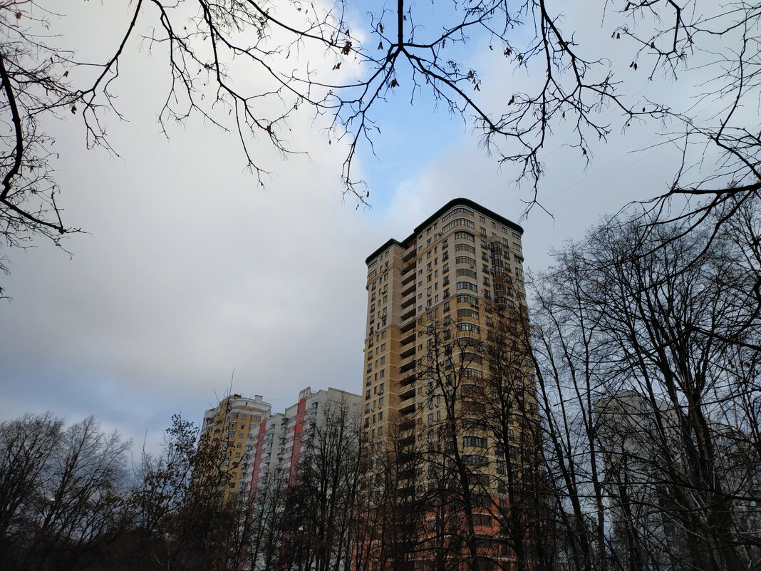 Нынешняя зима в городе - Андрей Лукьянов