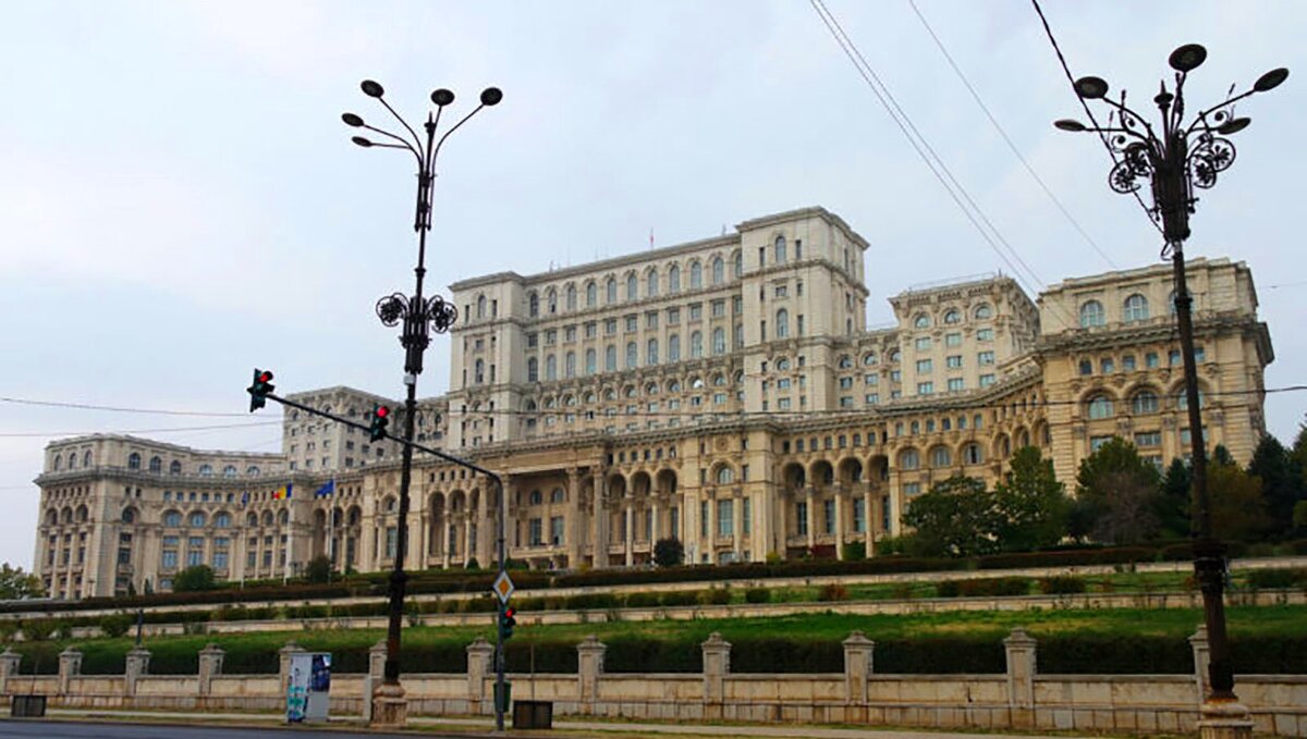 Бухарест. Дворец Парламента - Гала 