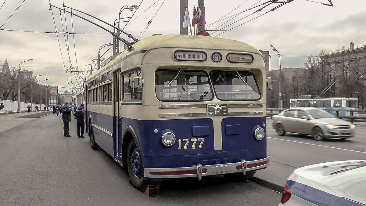 Троллейбус "МТБ-82"- послевоенная модель Тушинского авиазавода. - Игорь Олегович Кравченко