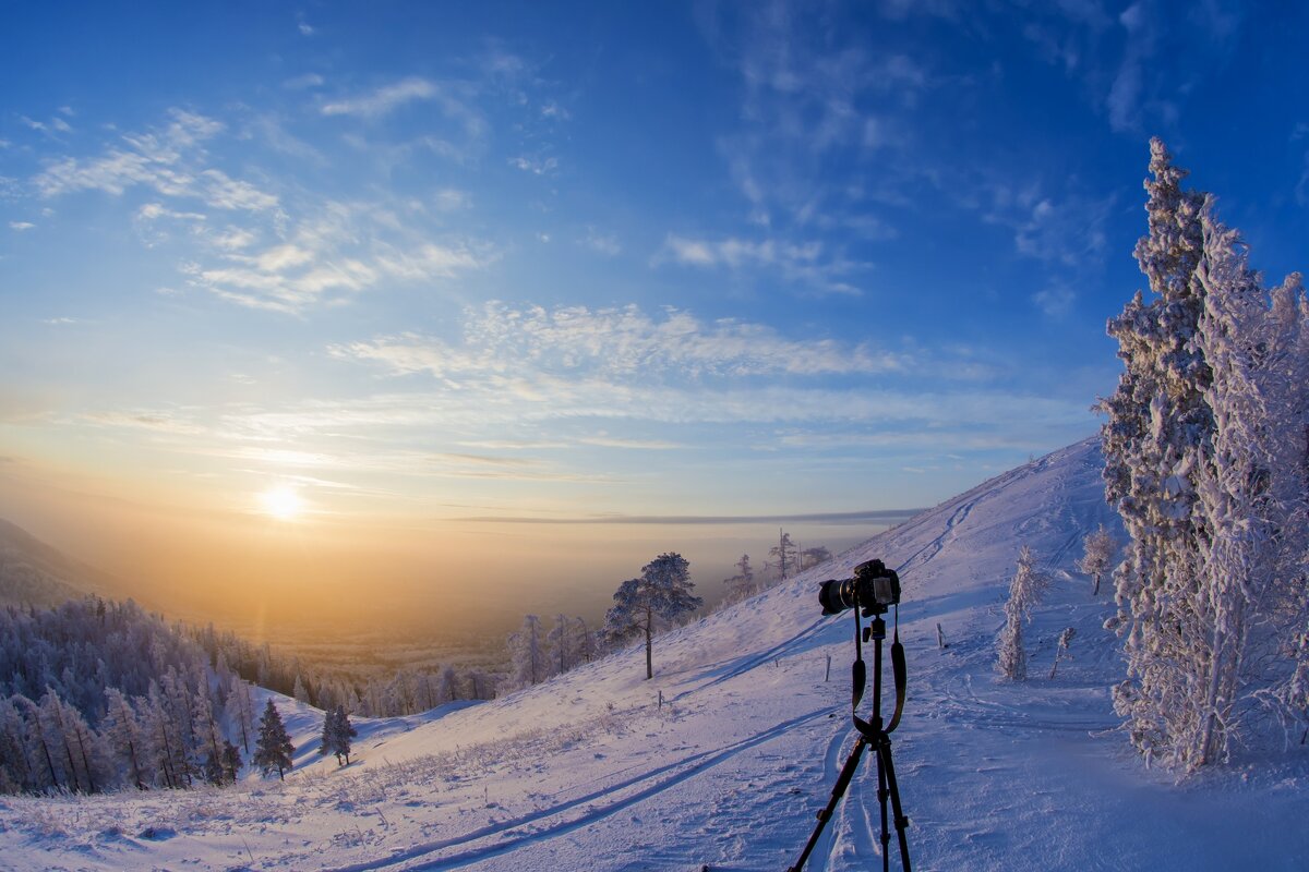 Зимний вечер горах и никого вокруг........ - Dmitry Ozersky