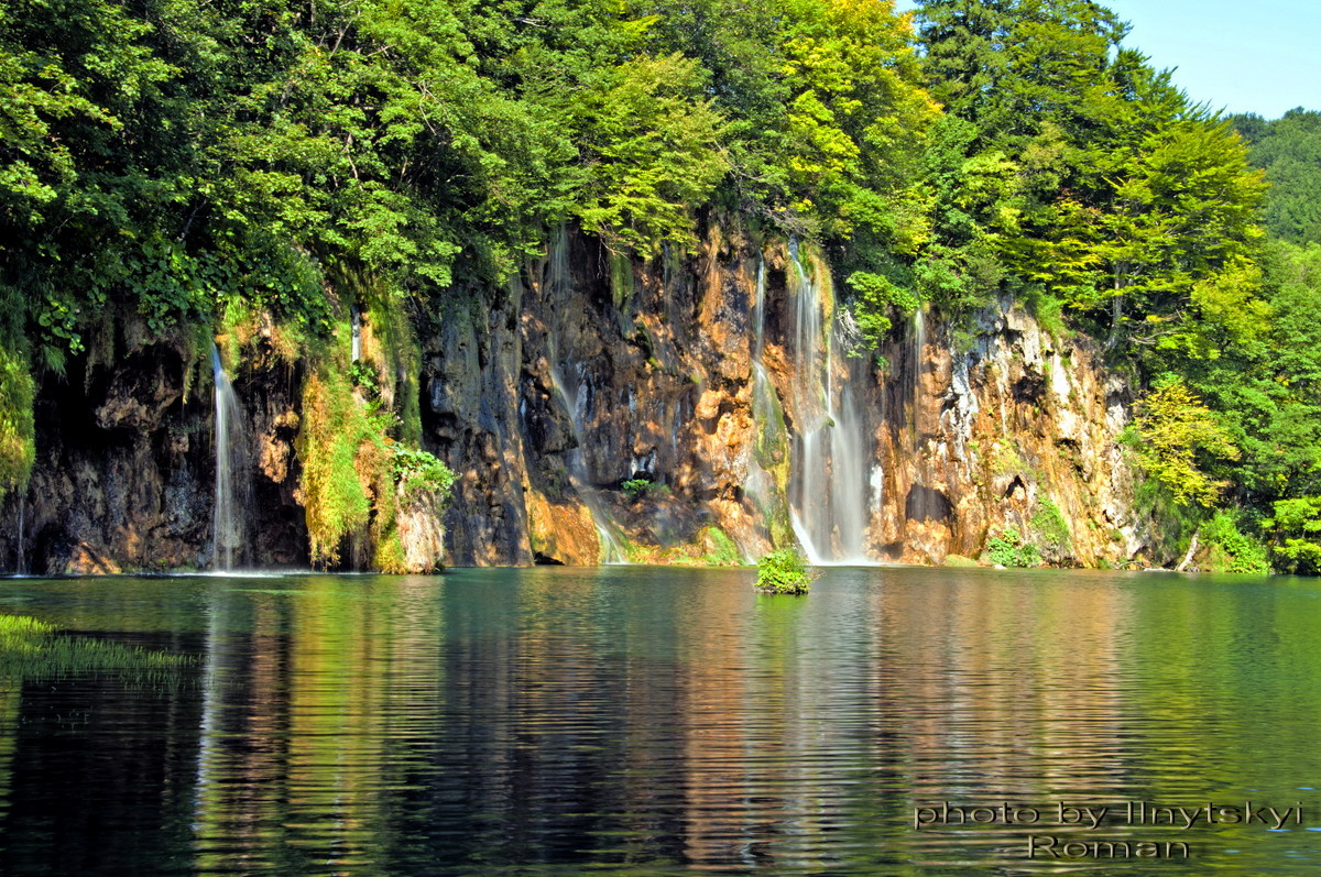 The Lanscape with the Waterfall - Roman Ilnytskyi