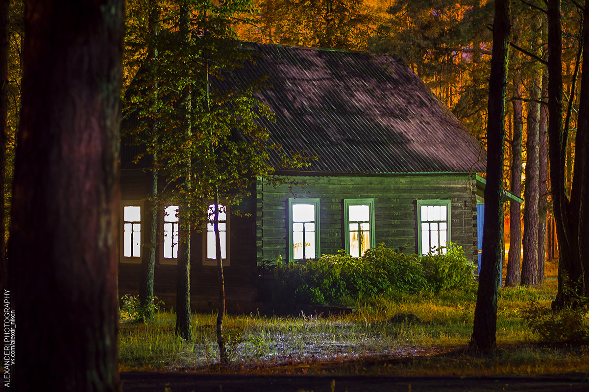 Дом в лесу - Sanek JOY is NIKON
