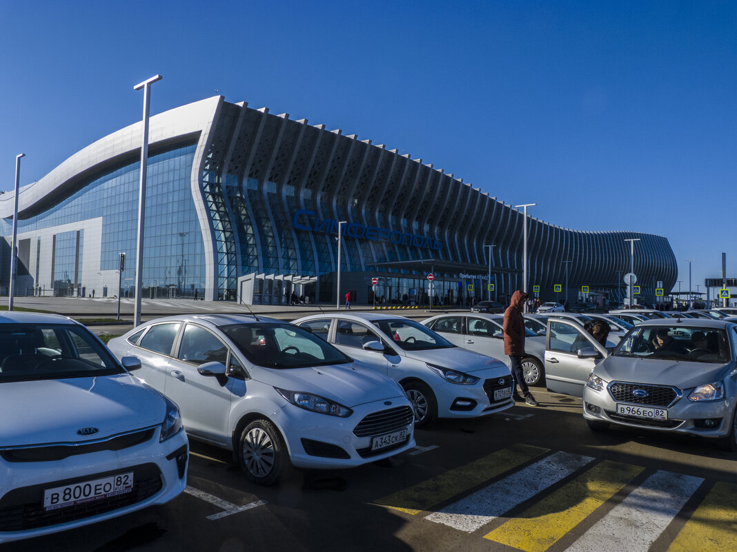 Здание нового аэропорта - Валентин Семчишин