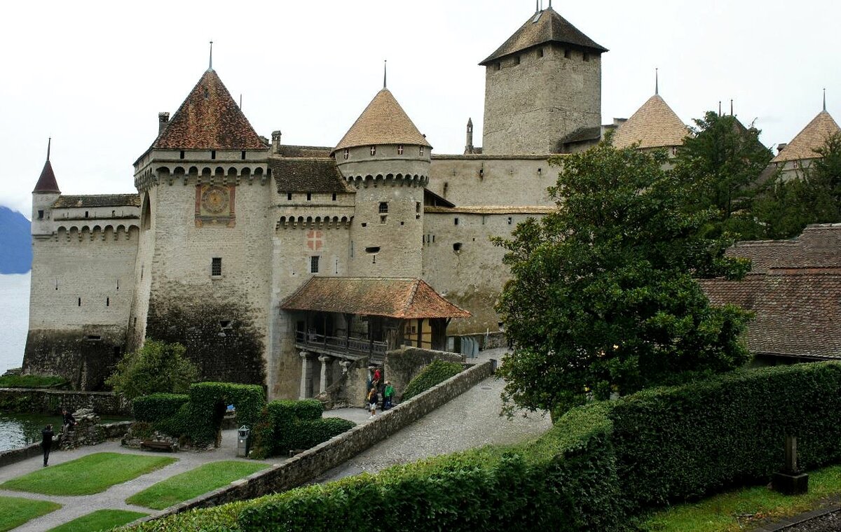 ШИЛЬОНСКИЙ ЗАМОК - один из самых величественных замков Швейцарии - Елена Павлова (Смолова)