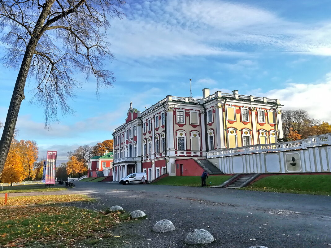 Кадриоргский дворец, Художественный музей - veera v