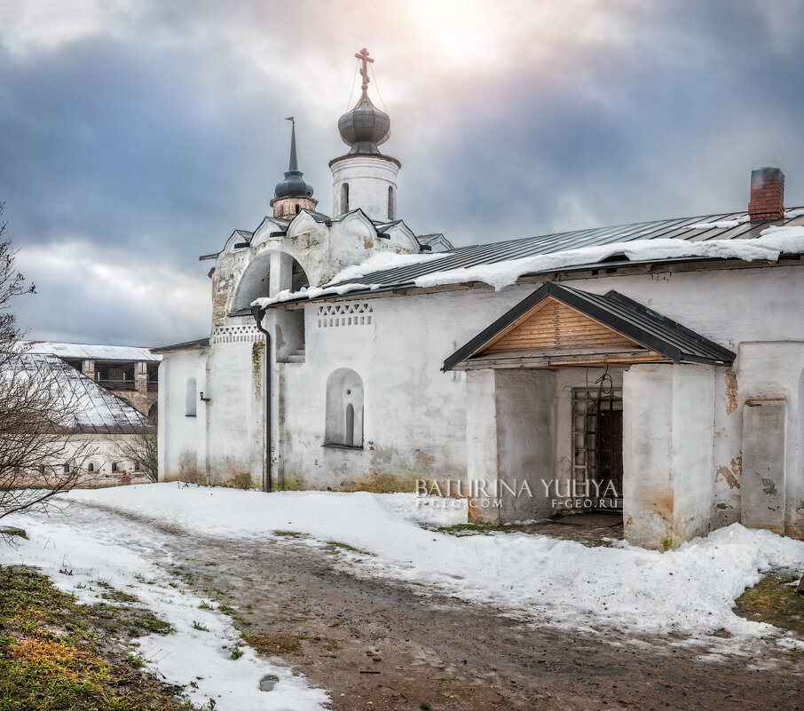 Церковь Сергия Радонежского и солнце - Юлия Батурина