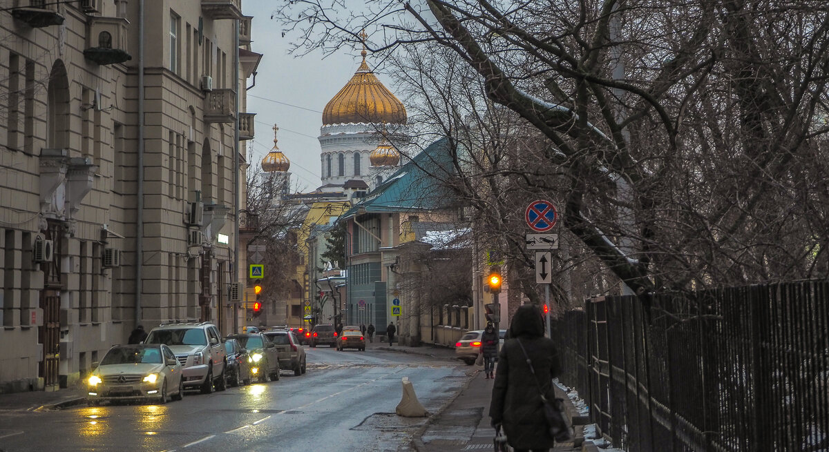 Уголок Москвы - юрий поляков