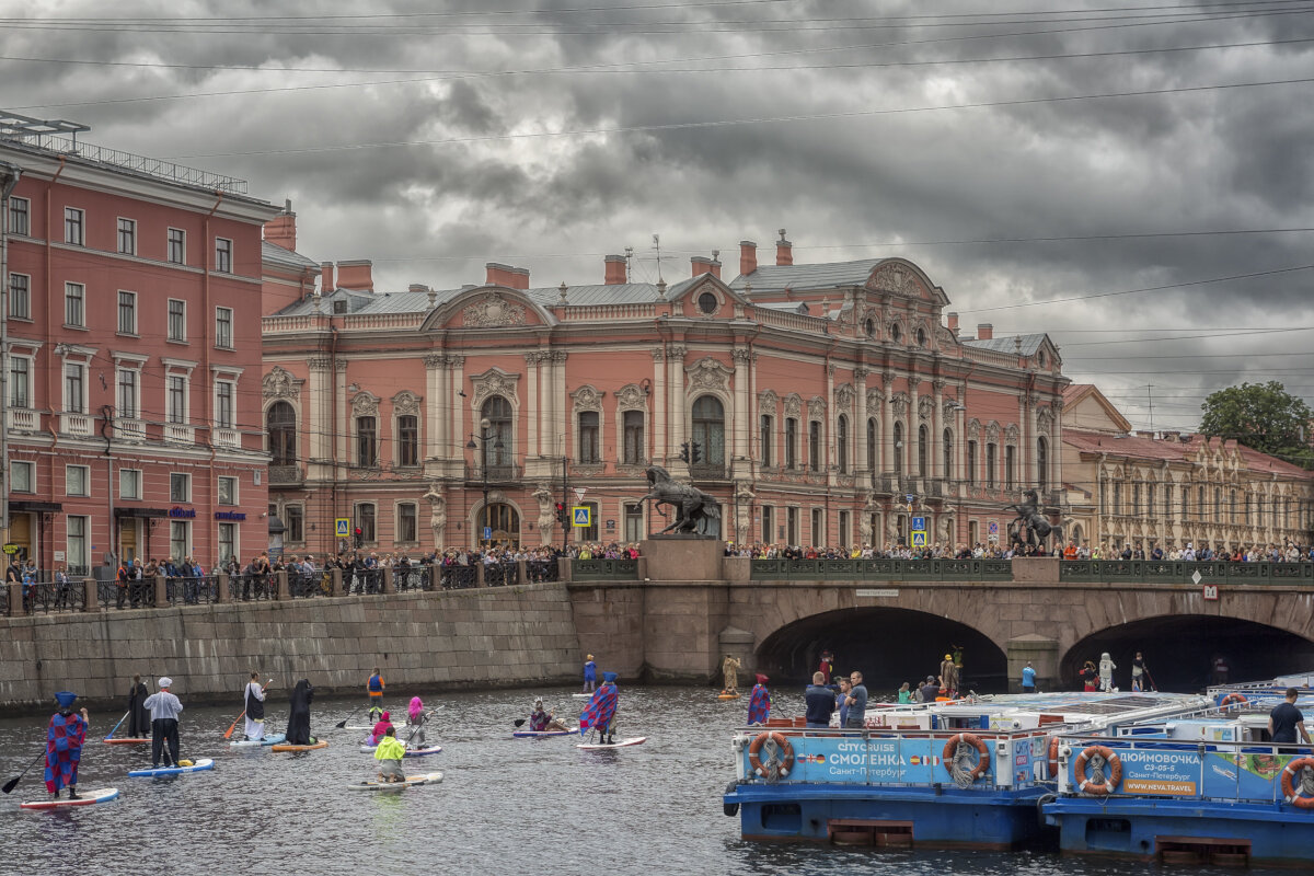 фонтанка аничков мост