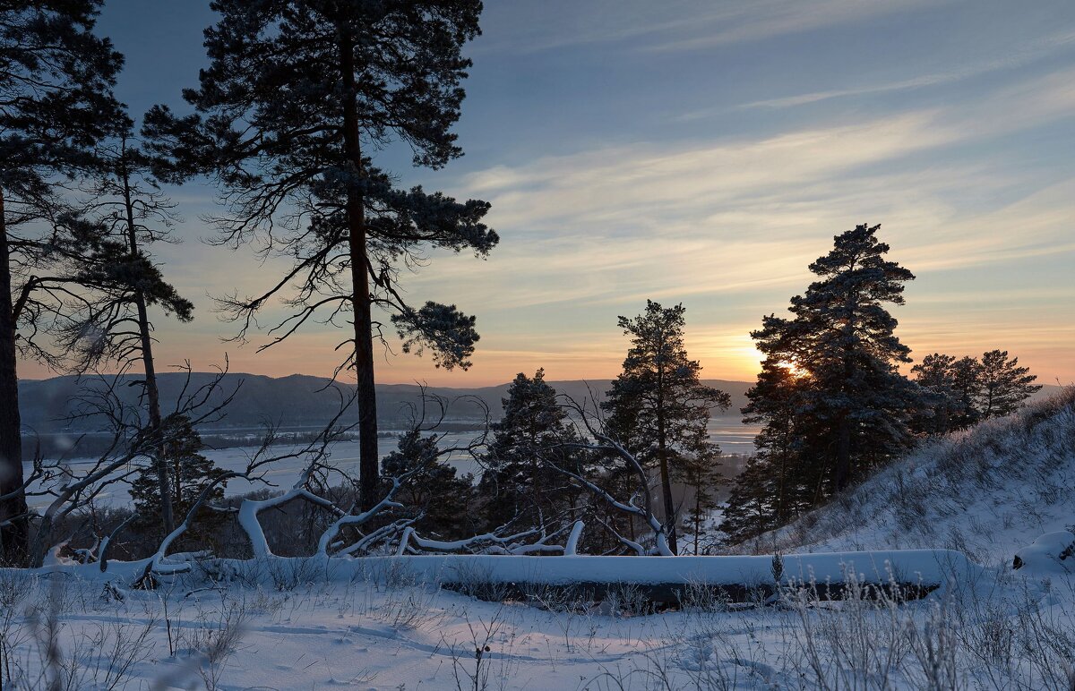 Зимний закат на Фёдоровских лугах - Mikhail Linderov