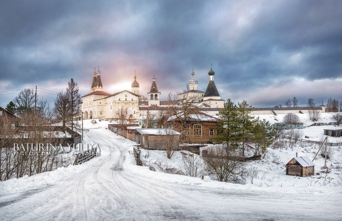 Вид на Ферапонтов монастырь - Юлия Батурина