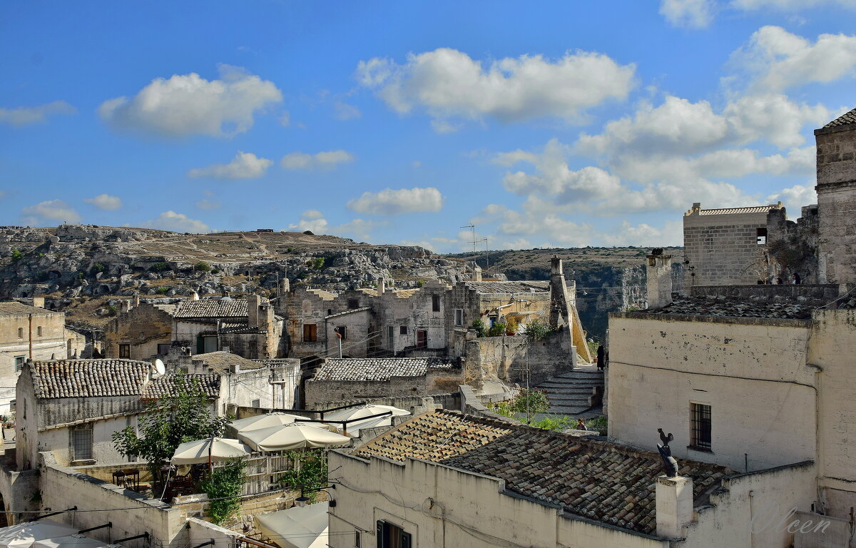 Матера. Уникальный город на  юге Италии, вырубленный в скале датируется 3 веком до н.э. - Olcen Len