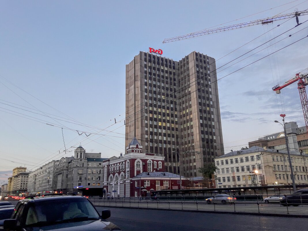 МОСКВА - Tata Wolf