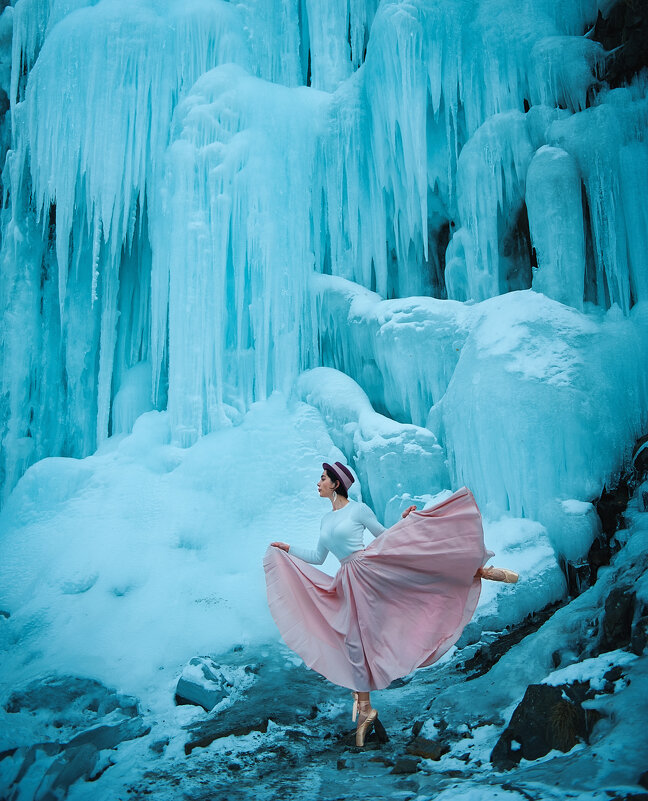 танцы на льду.. - Батик Табуев