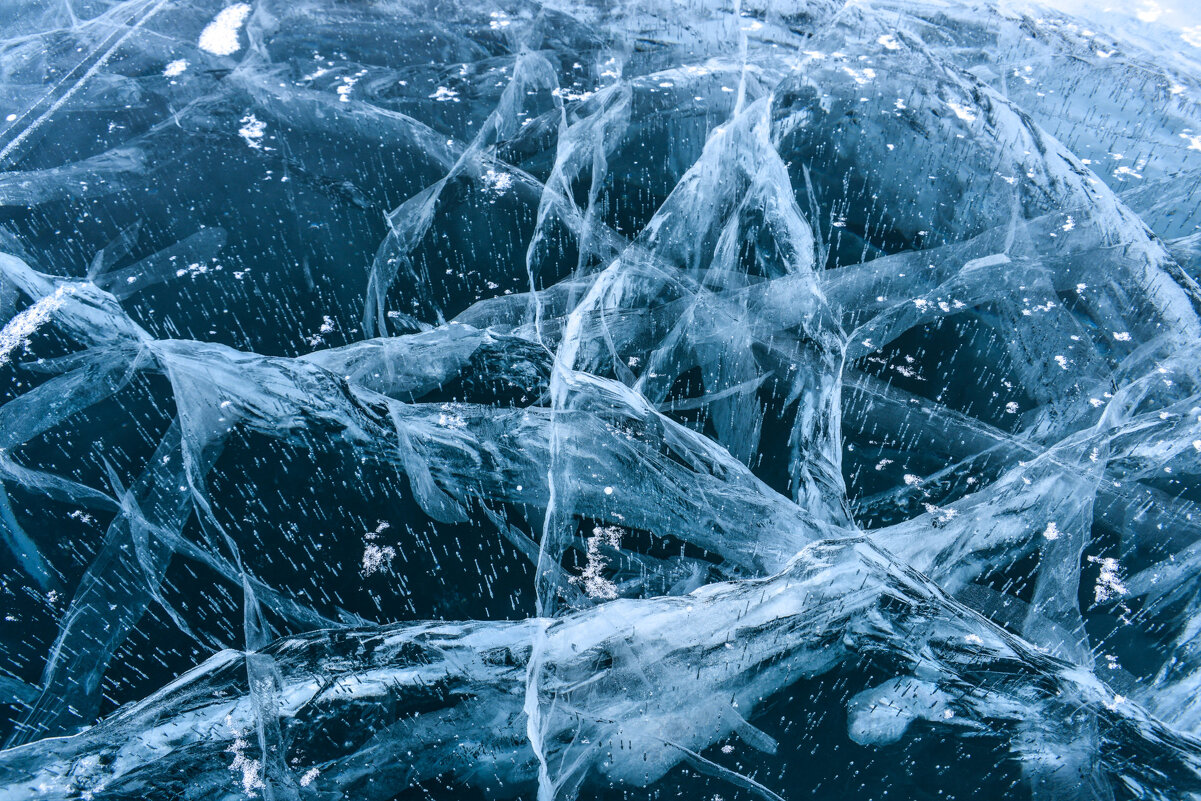 художество поверхностного льда о. Байкала - Георгий А