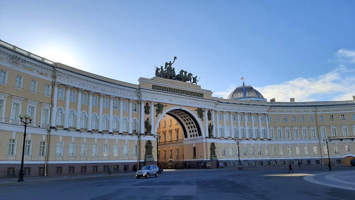 Тримуфальная арка здания Главного штаба. - веселов михаил 