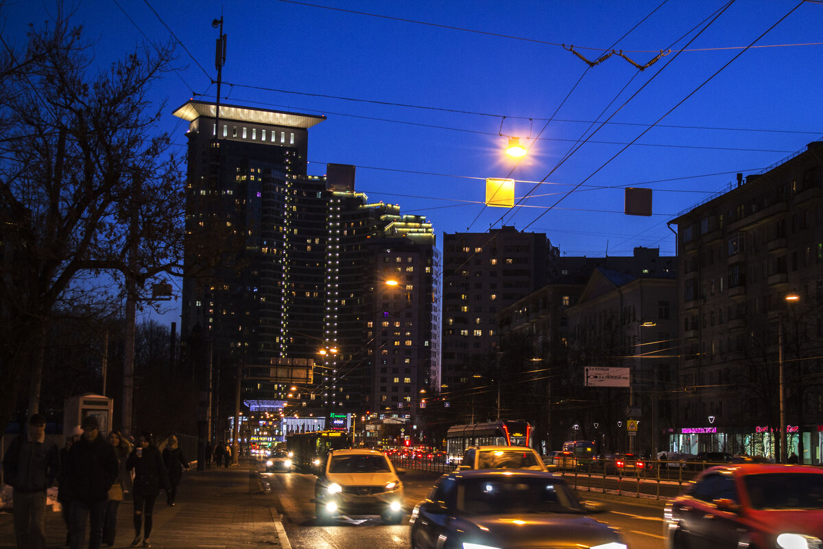 Вечерняя Москва - Елизавета Коломенцева