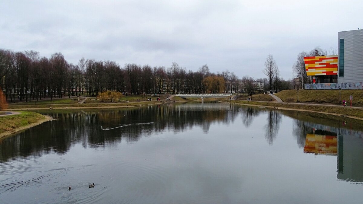 Городской парк в начале весны - Милешкин Владимир Алексеевич 