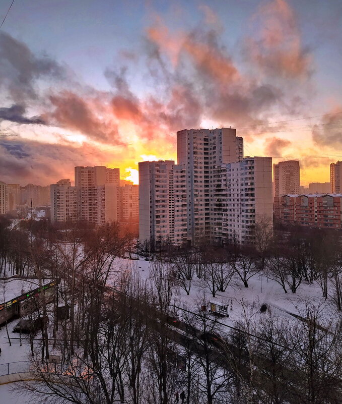Февральские закаты над Москвой - Лара Симонова 