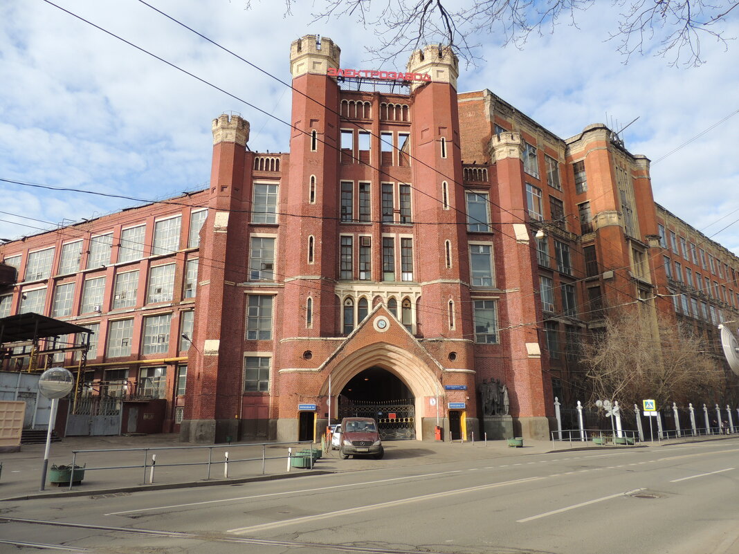 Старый корпус Электрозавода, Здание на Электрозаводской - Александр Качалин