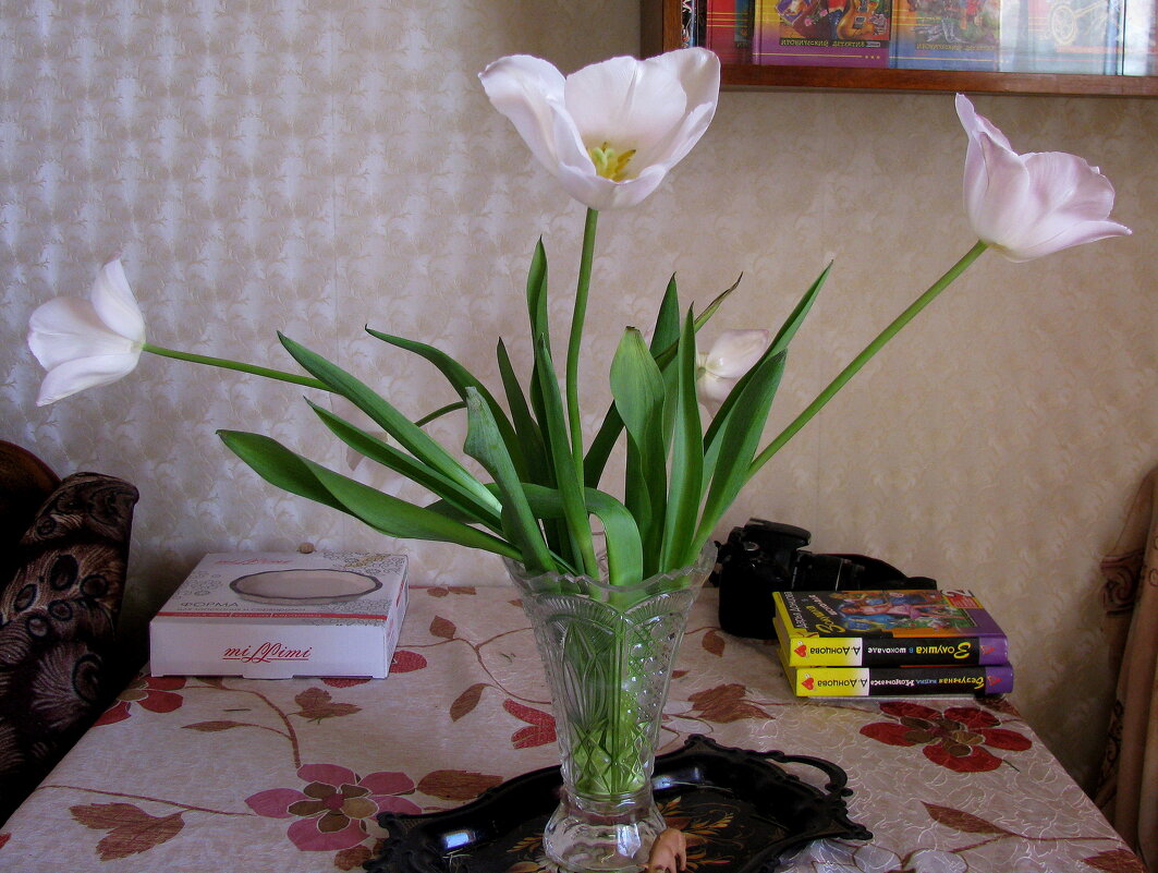 Тюльпаны в вазе - Марина Таврова 