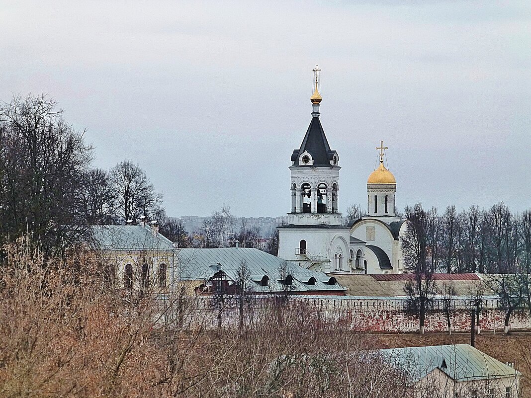 Рождественский монастырь во Владимире - Лидия Бусурина