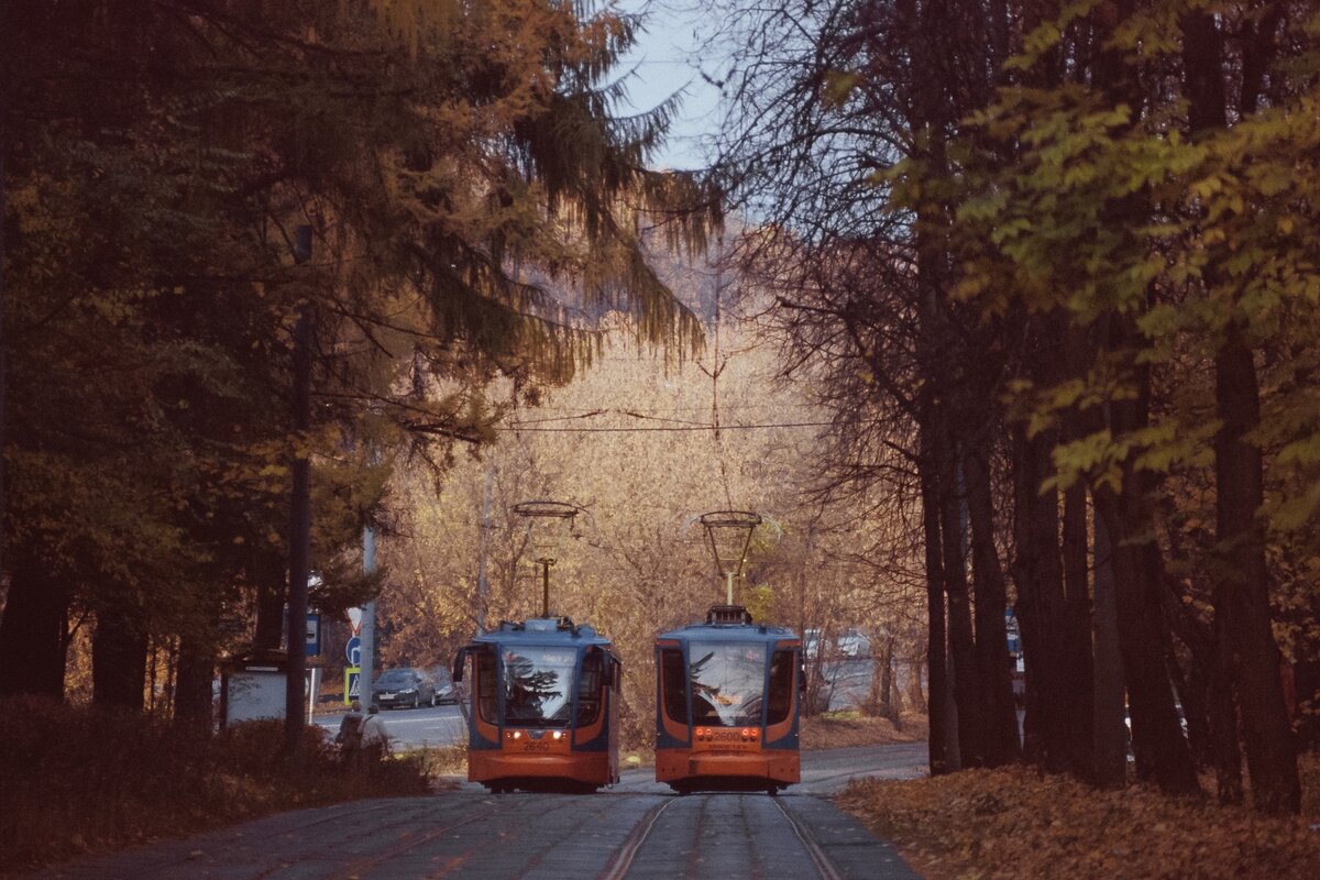 «Осенняя соната московского трамвая» - Andrew Barkhatov