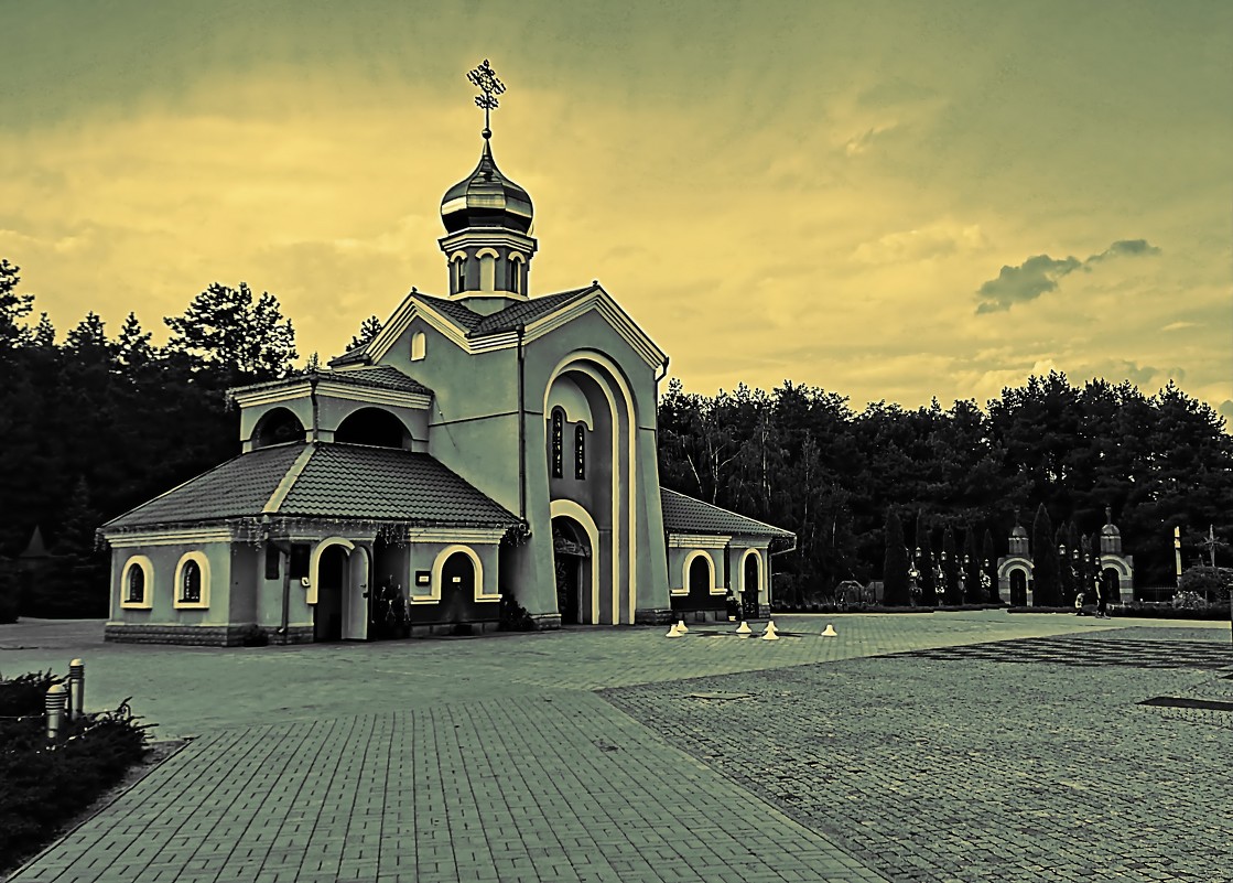 Храм в честь Иверской иконы Божией Матери (Днепропетровск) - Евгений Жиляев