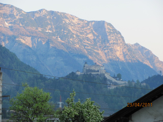 Замок в австрийских Альпах - Евгения Шадхан
