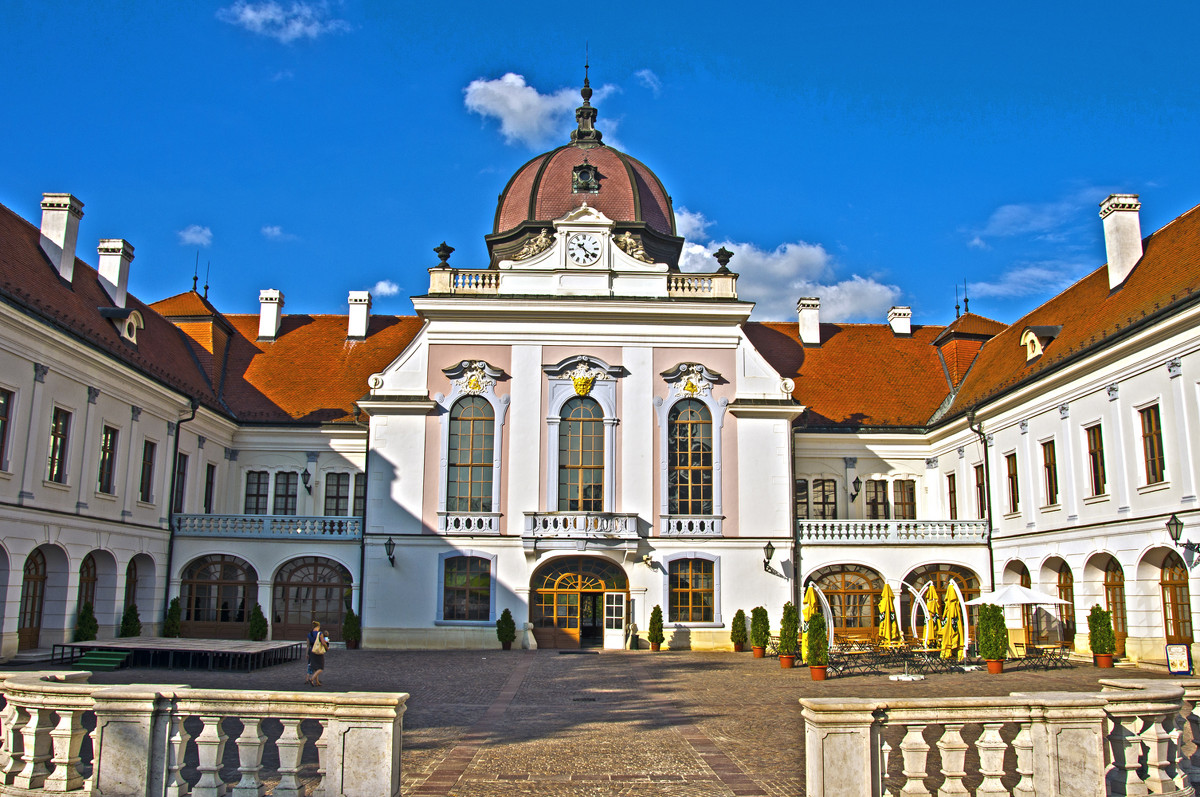 Grassalcovich Castle - Roman Ilnytskyi