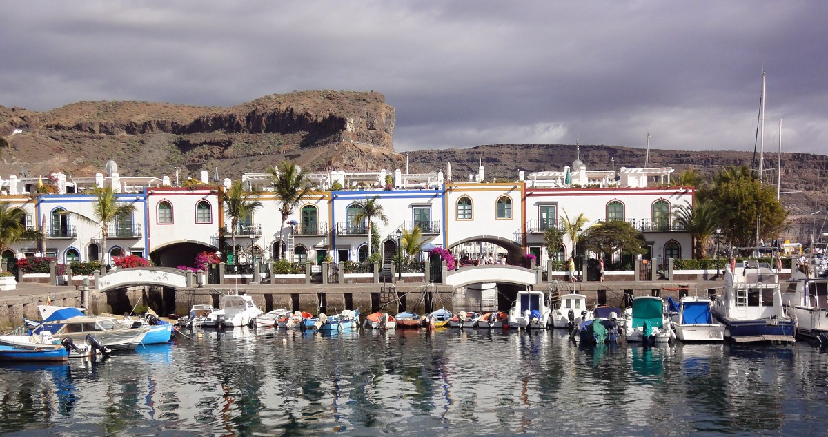 Puerto de Mogan,G.C. Espana - Lena Mitina