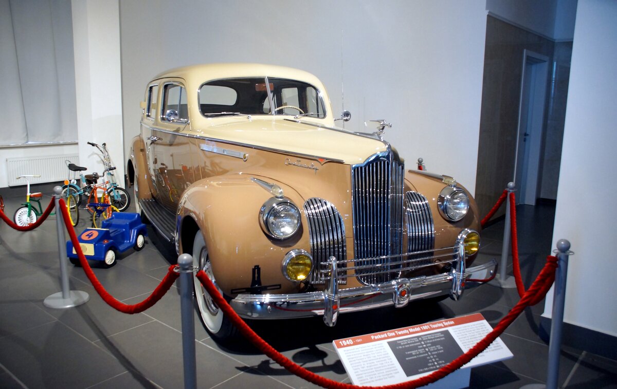 Packard One Twenty 1901 Touring  Sedan   1940-1941 - Наталья Т