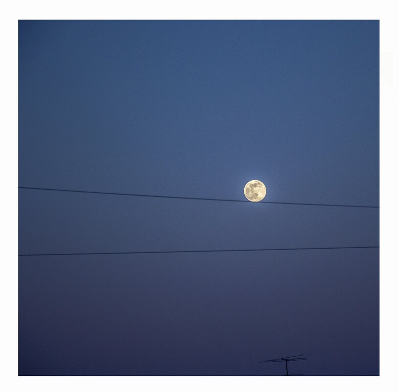 Луна на проводе ( вторая линия ) - Алексей 