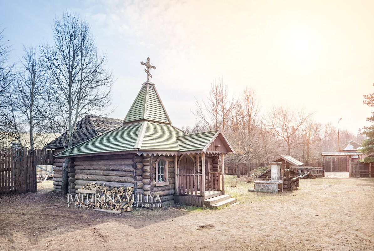 Деревянная церковь - Юлия Батурина