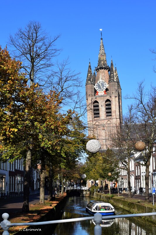 Старая церковь (Церковь Oude Kerk). Делфт - Татьяна Ларионова