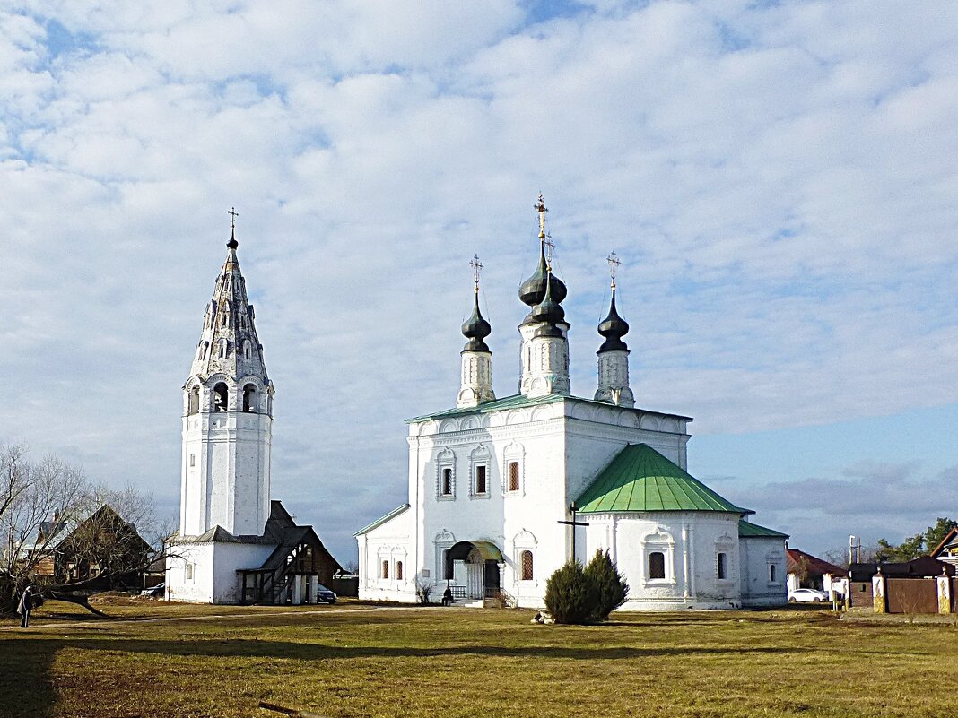 Вознесенская церковь с колокольней - Лидия Бусурина