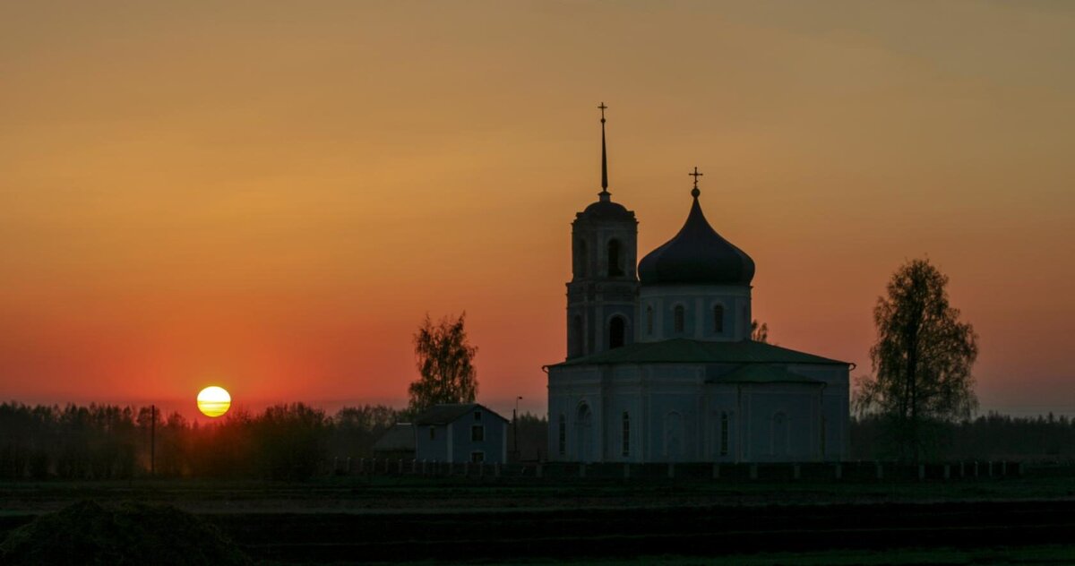 Храм в селе. - Igor Martynov 