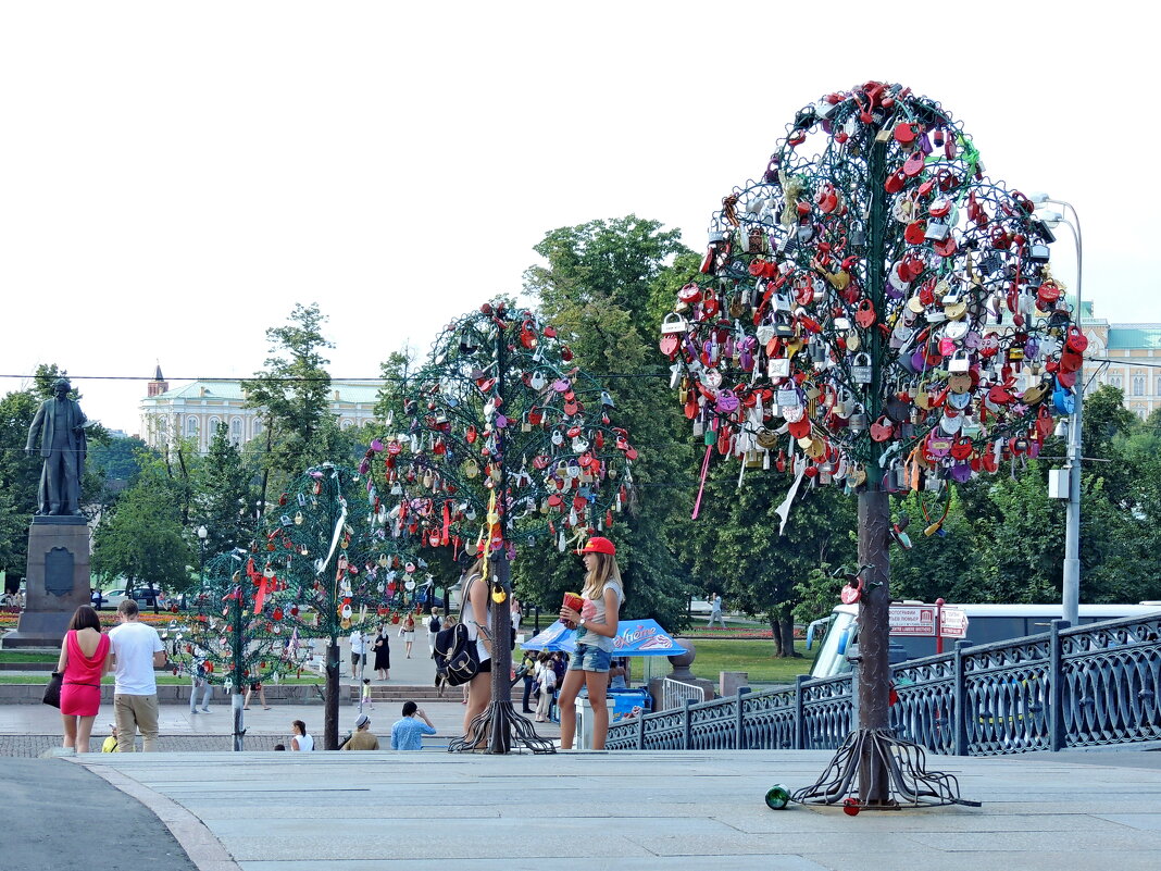 москва мост лужков