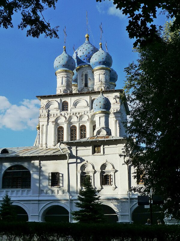 Храм Казанской иконы Божией Матери (Коломенское) - Лидия Бусурина