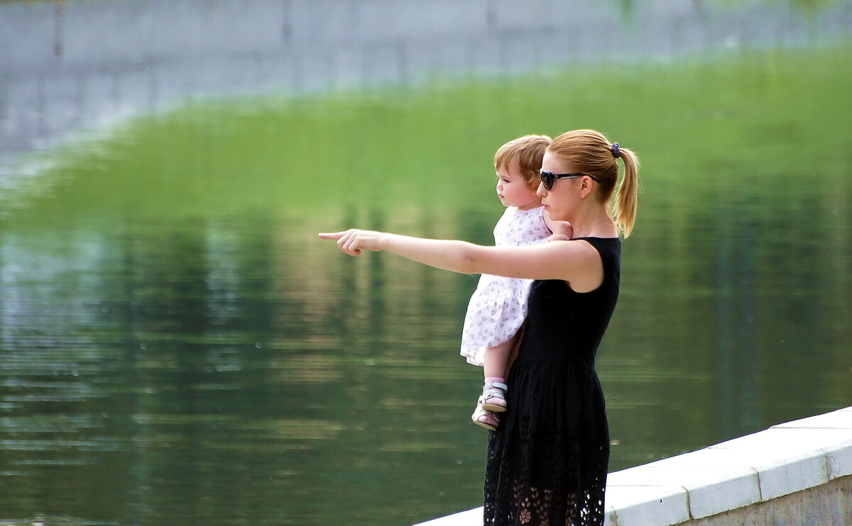 С мамочкой у реки - Елена Кирьянова