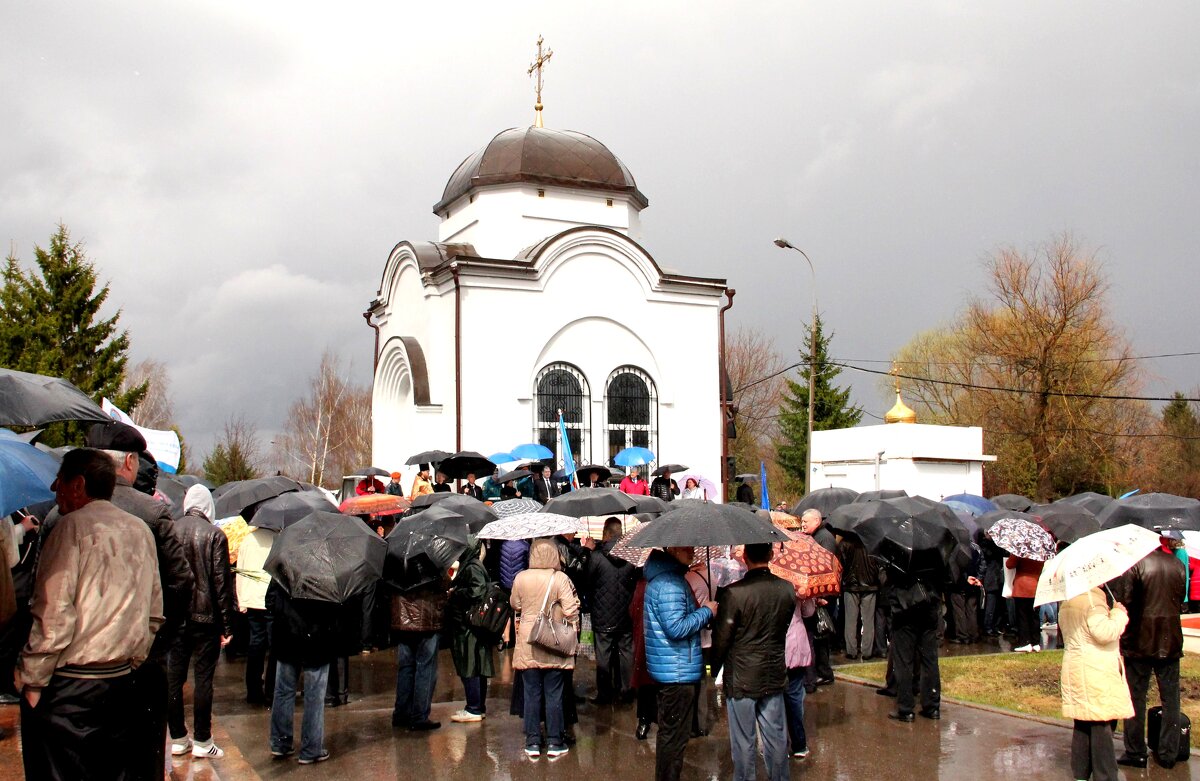 Часовня на Митинском мемориале - Валерий 