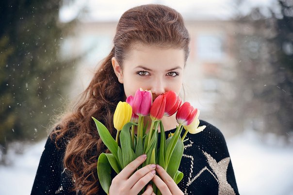 Первые тюльпаны - Ирина Емельянова