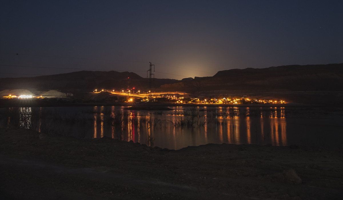 Закат луны над Мертвым морем - susanna vasershtein
