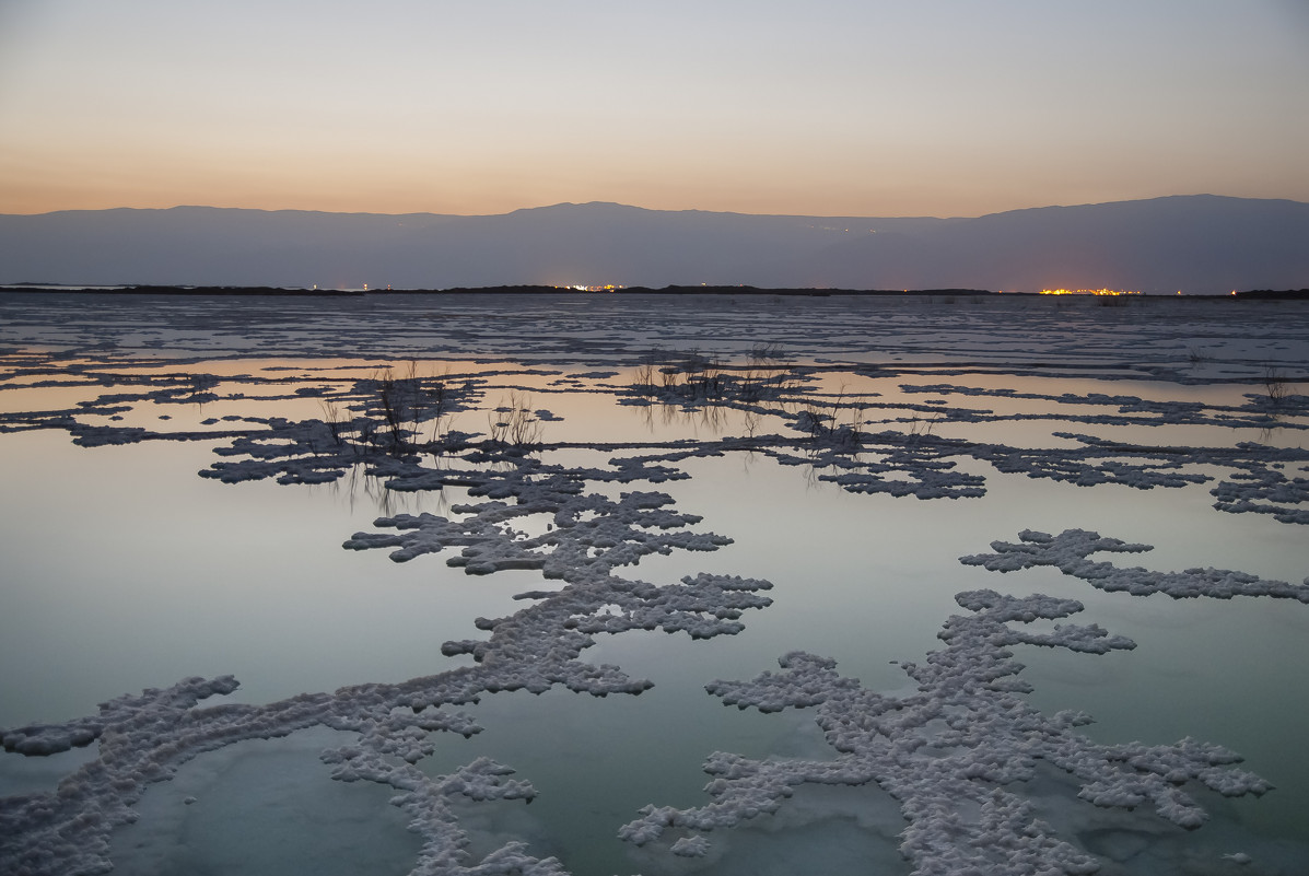 Рассвет над Мертвым морем - susanna vasershtein