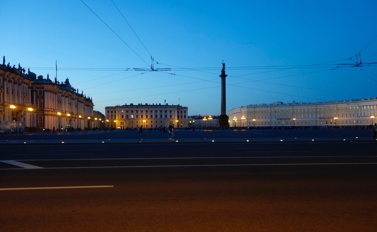 Белая ночь у Дворцовой площади - Елена 