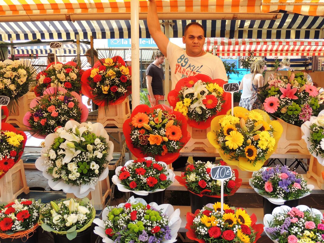 Кур Салея - цветочный рынок Ниццы - Гала 
