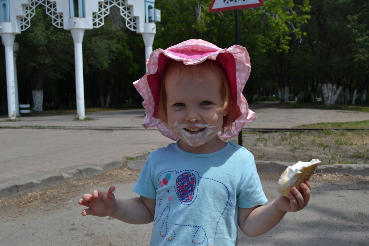 Кто любит мороженое.... - Андрей Хлопонин