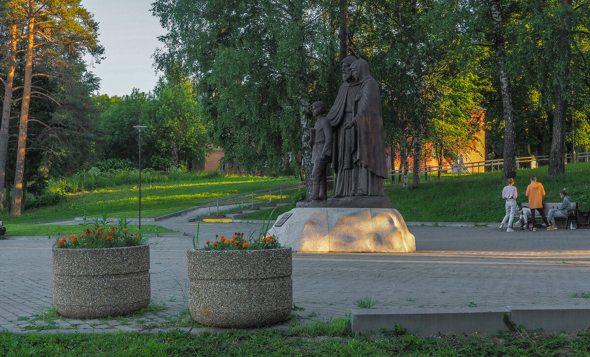 В Славном Горде Хотьково - юрий поляков