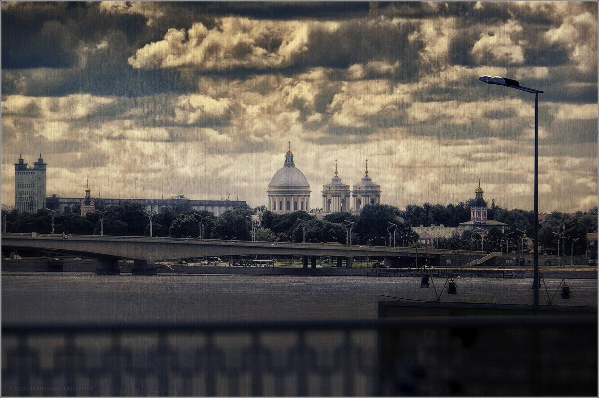 My magic Petersburg_03676 Нева. Вид на мост Александра Невского - Станислав Лебединский